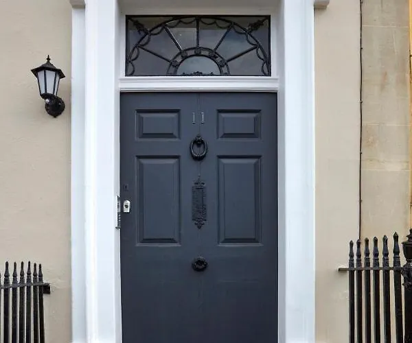 Apartment Redcliffe Parade No11 I Centre Bristol