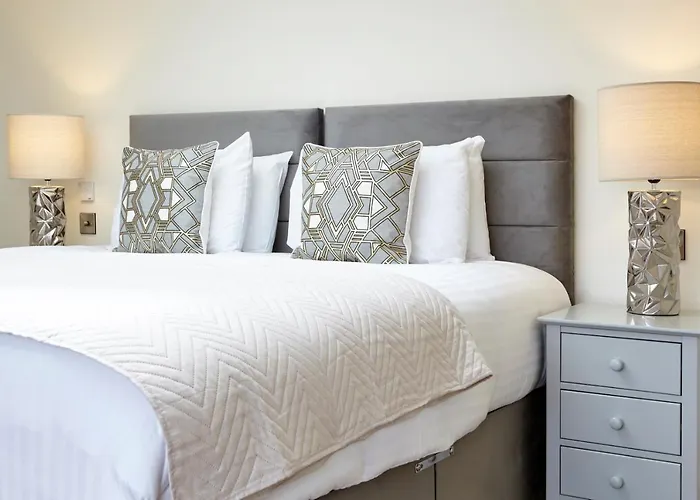 Redcliffe Parade No11 I Centre Бристоль