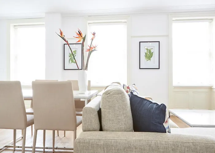 Apartment Redcliffe Parade No11 I Centre